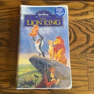 New Sealed The Lion King VHS Movie Clamshell Original 1995